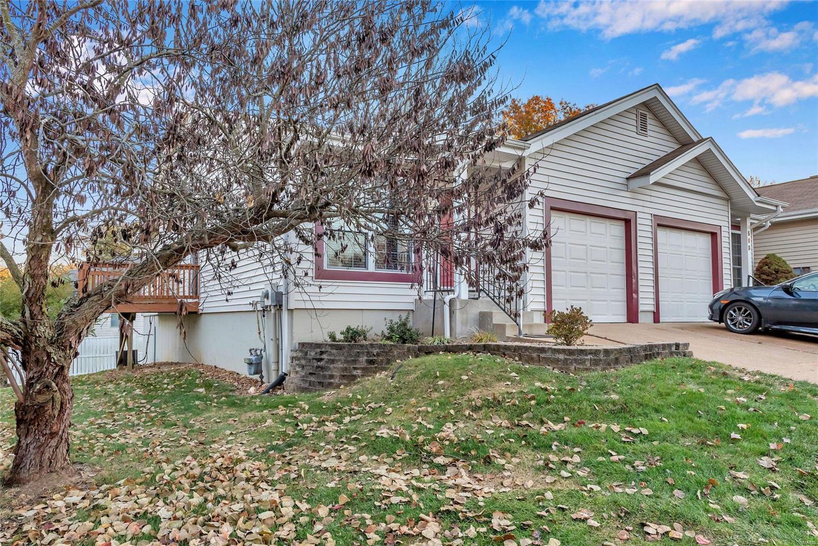 Spring Glen Condo Ph Twelve - Residential