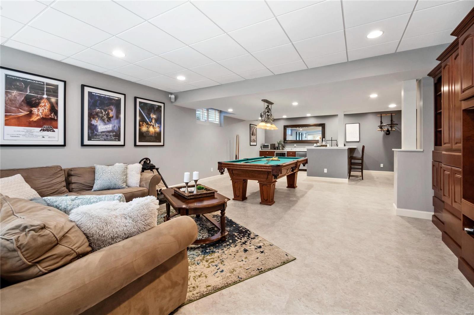 Country Lake Estates Drive - Residential