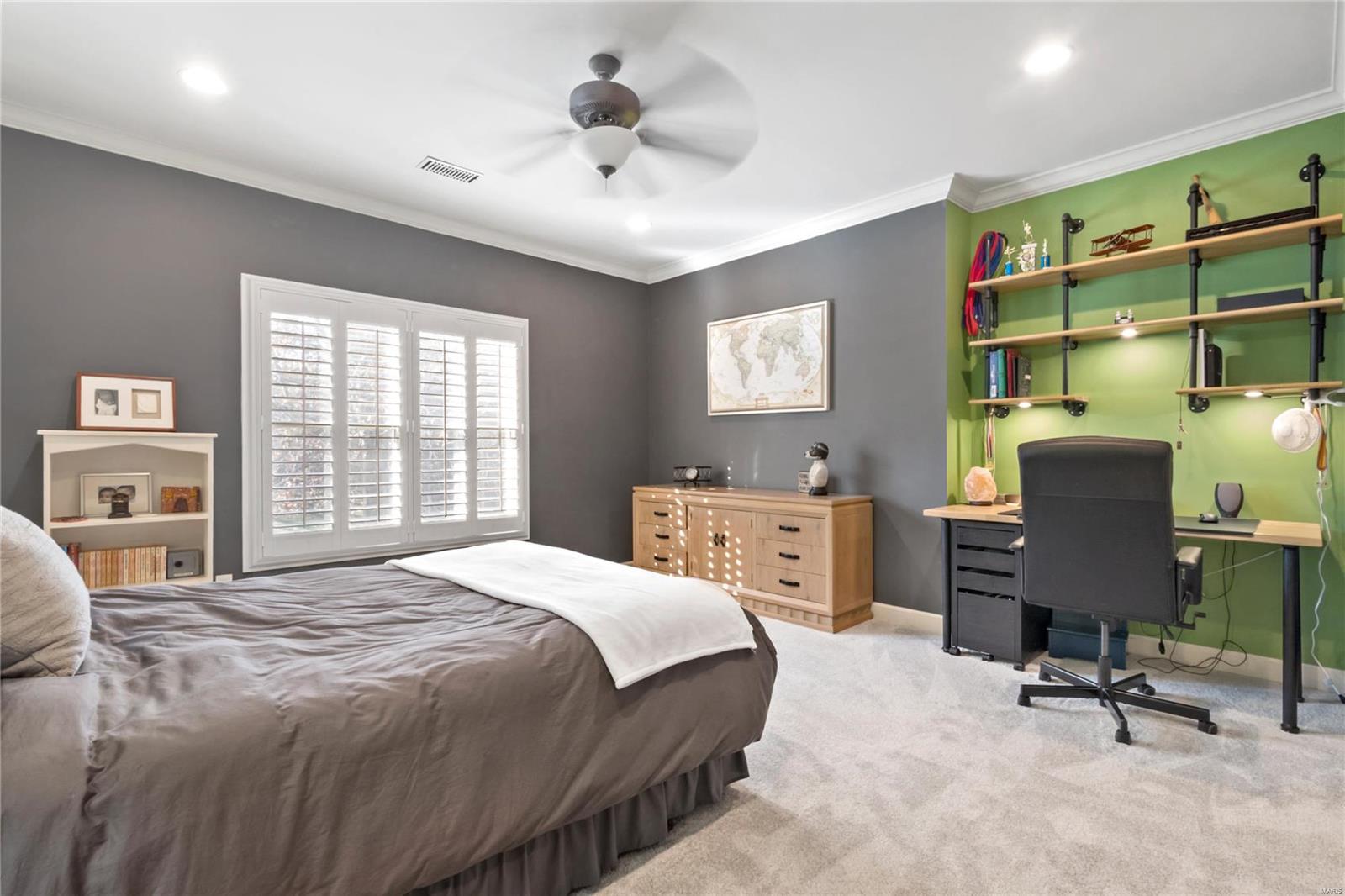 Country Lake Estates Drive - Residential