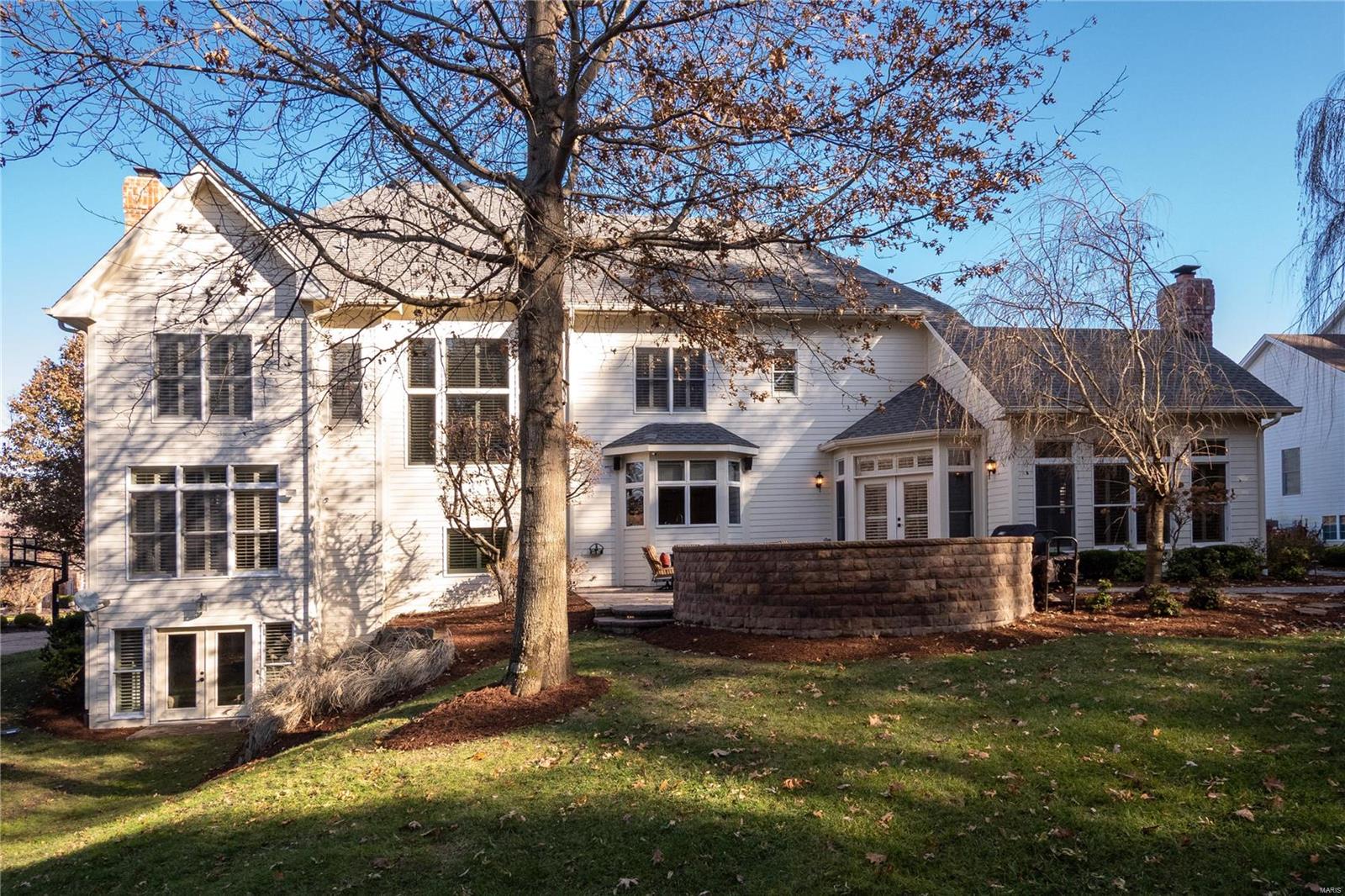 Country Lake Estates Drive - Residential