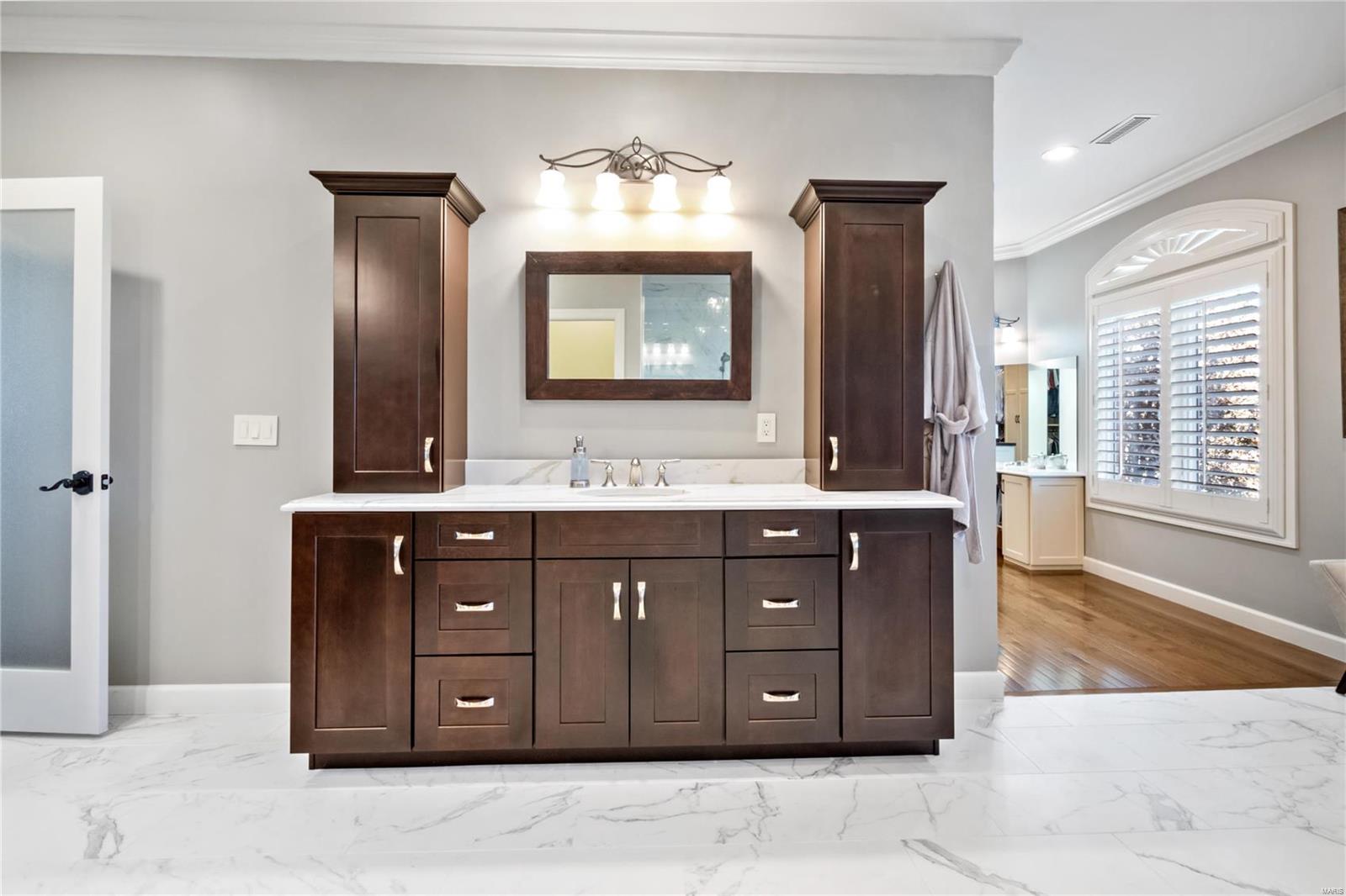 Country Lake Estates Drive - Residential