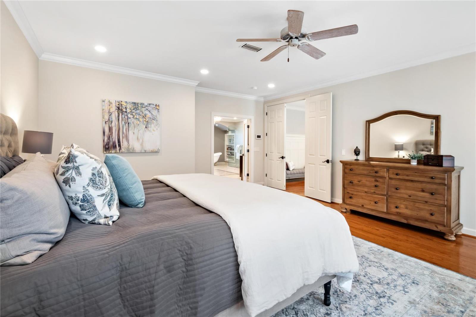 Country Lake Estates Drive - Residential