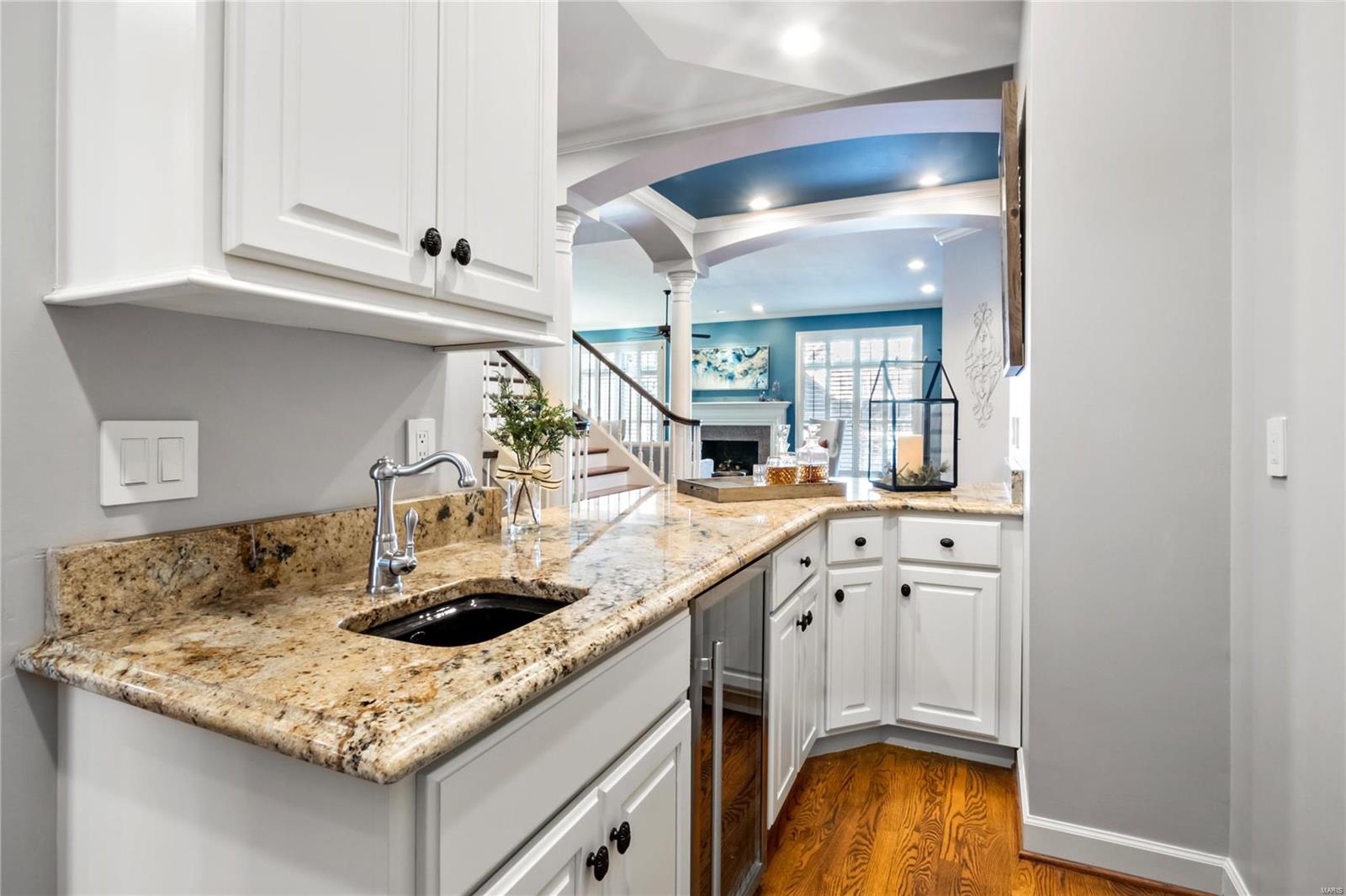 Country Lake Estates Drive - Residential