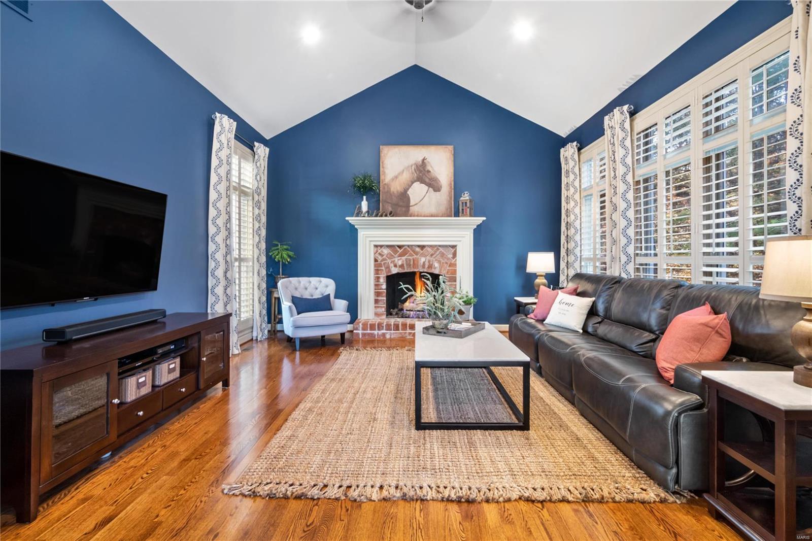 Country Lake Estates Drive - Residential