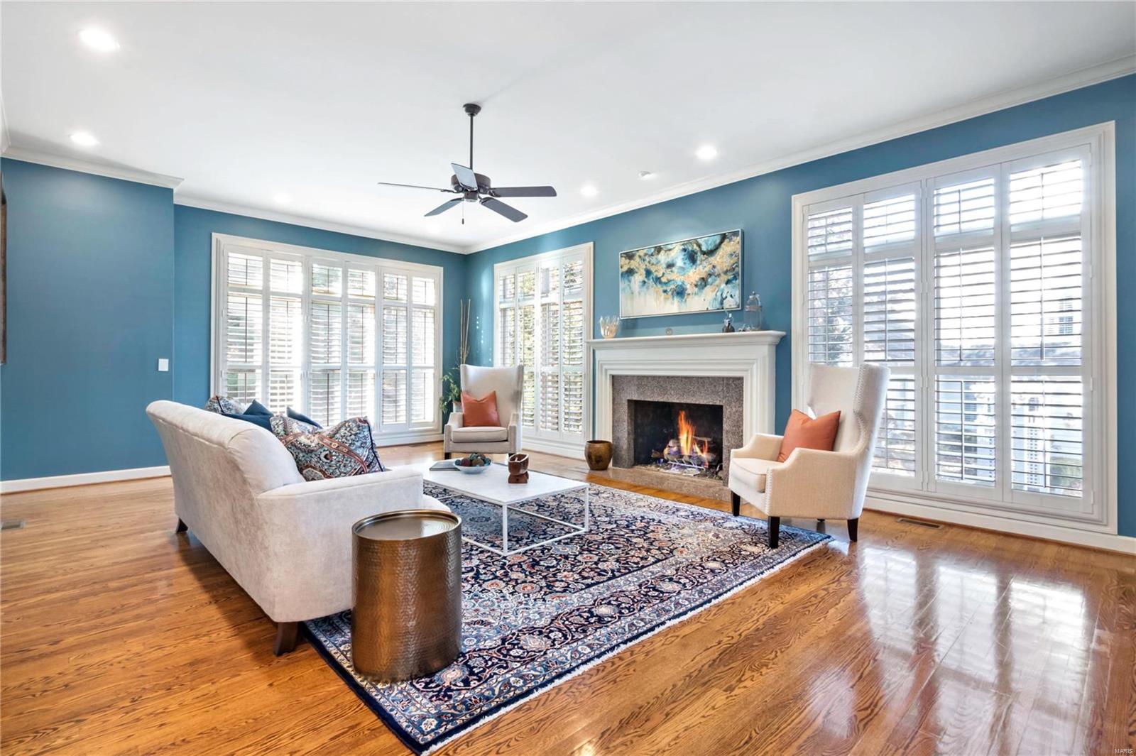 Country Lake Estates Drive - Residential