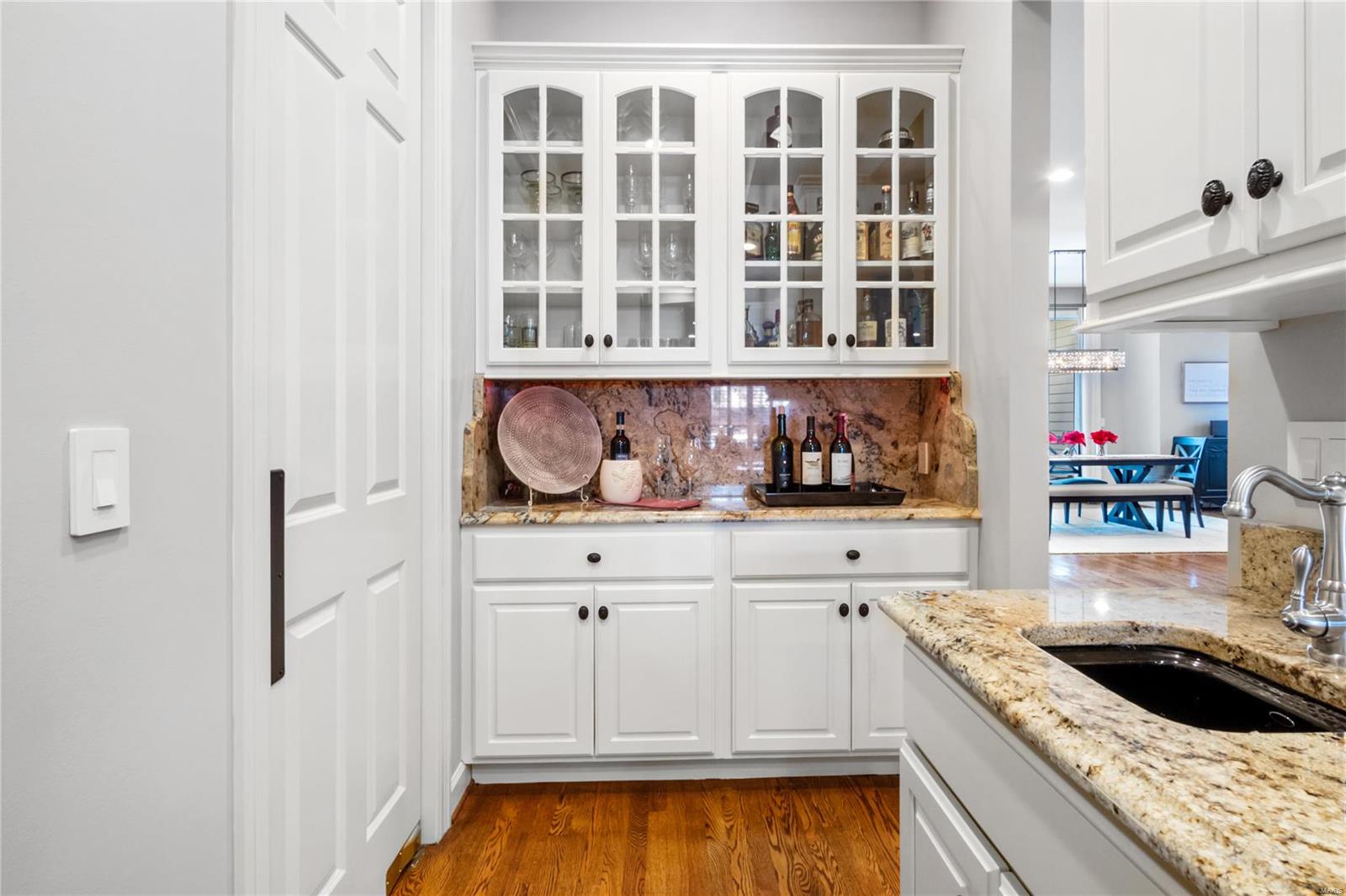 Country Lake Estates Drive - Residential