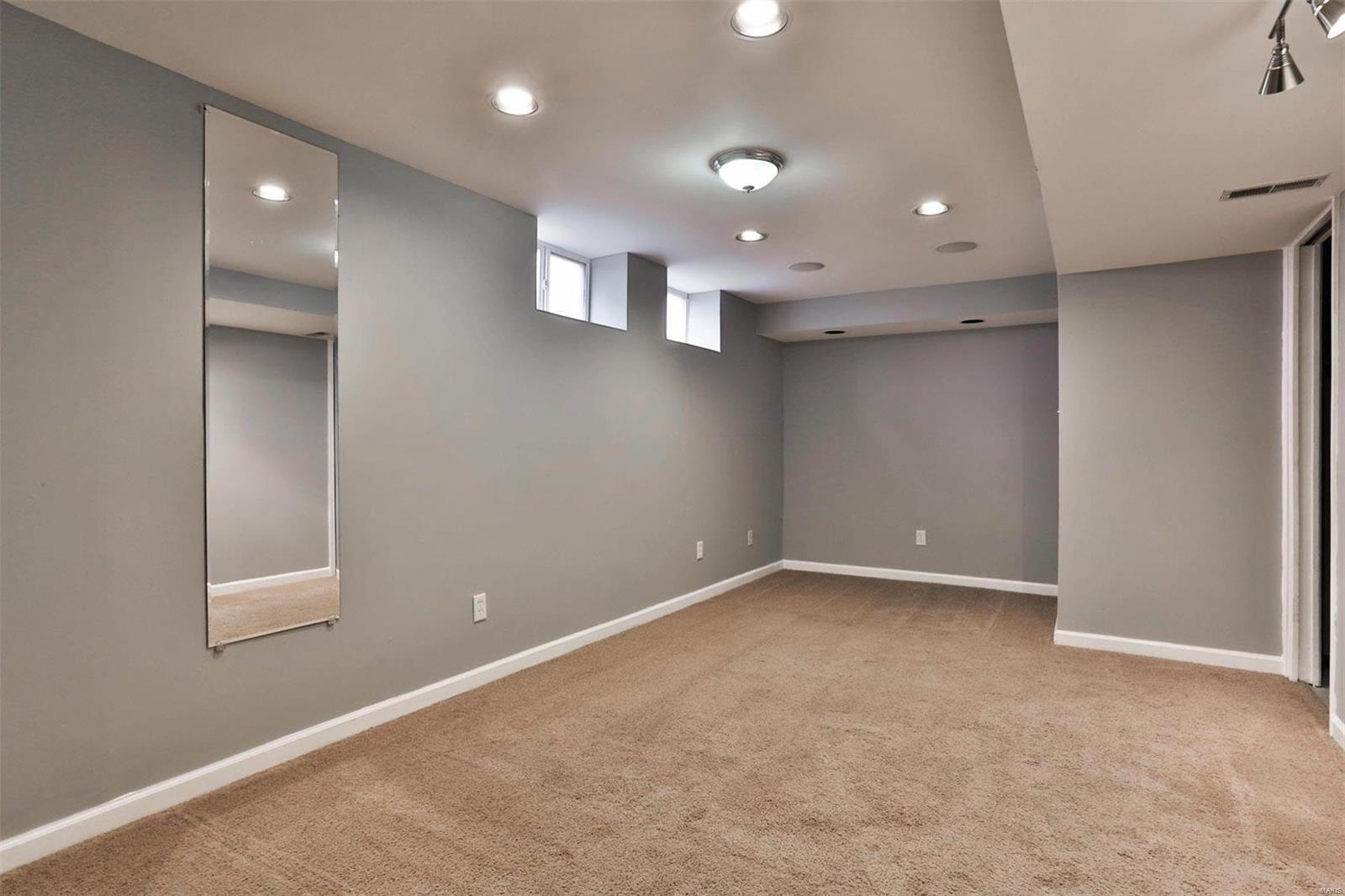 Homefield Ph 3 Village W #1 - Residential
