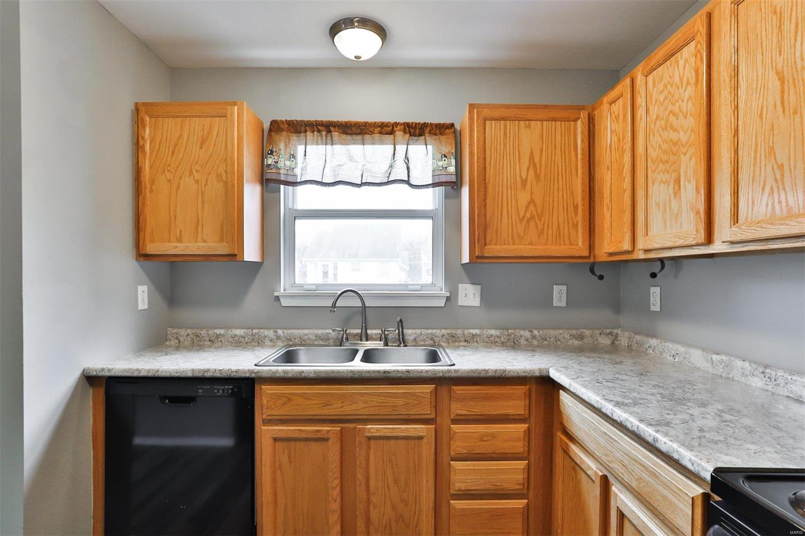 Homefield Ph 3 Village W #1 - Residential