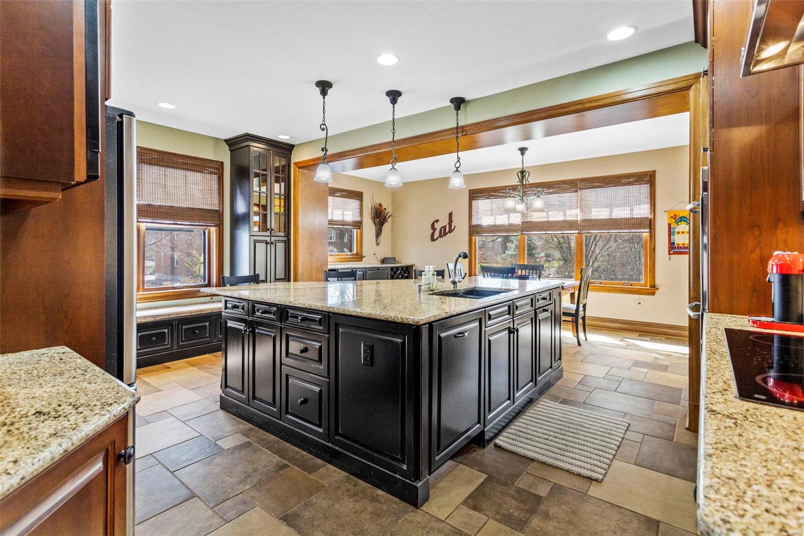 Davis Place - Residential