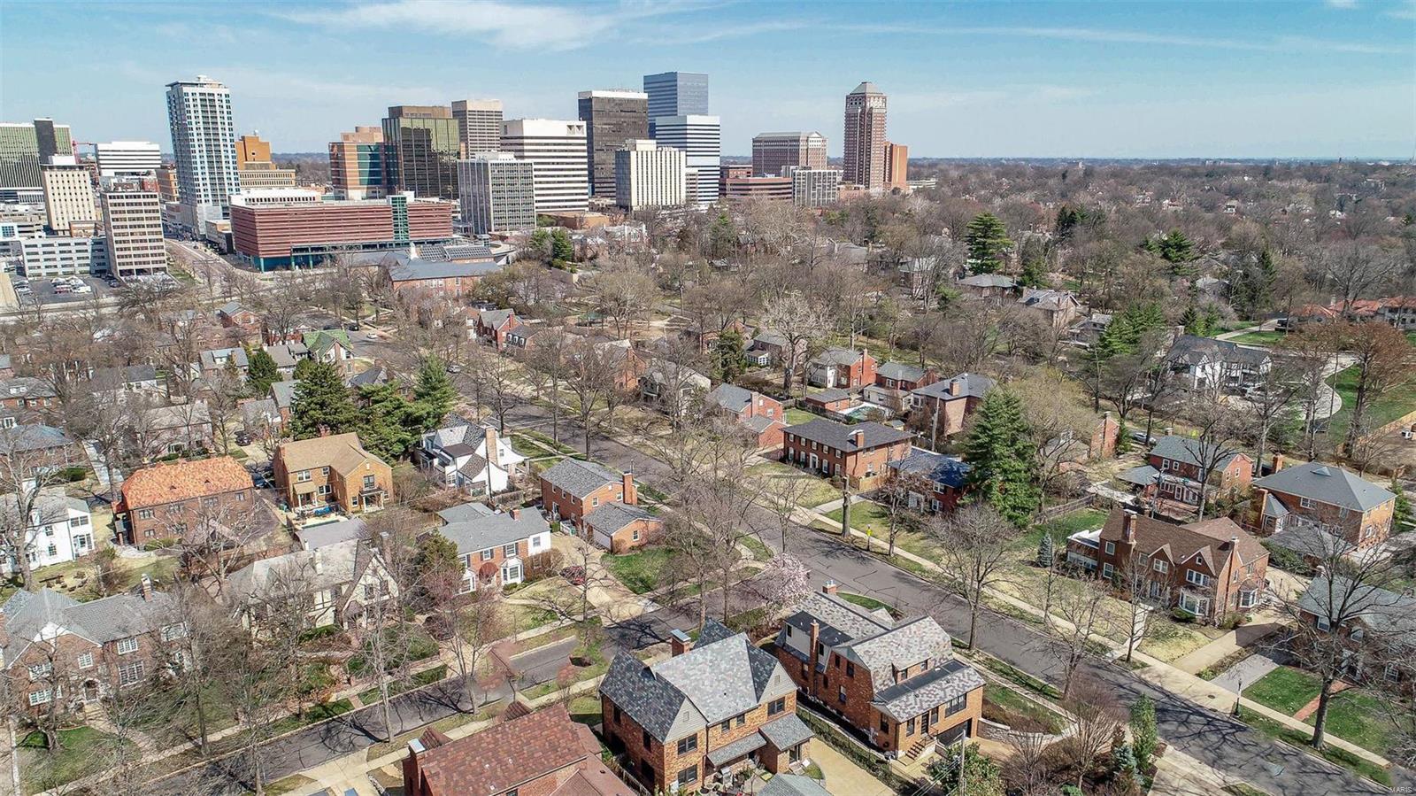 Davis Place - Residential