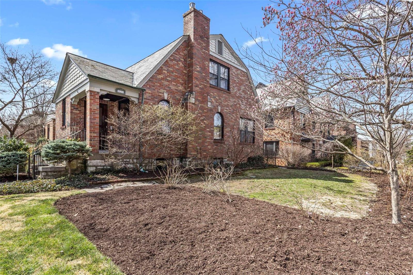 Davis Place - Residential