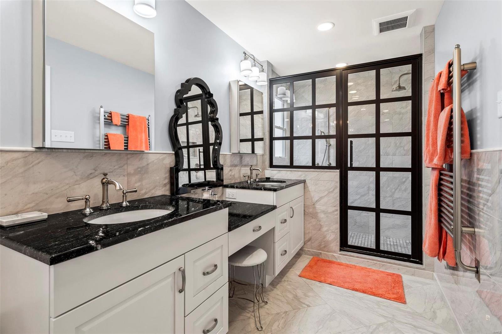 Davis Place - Residential