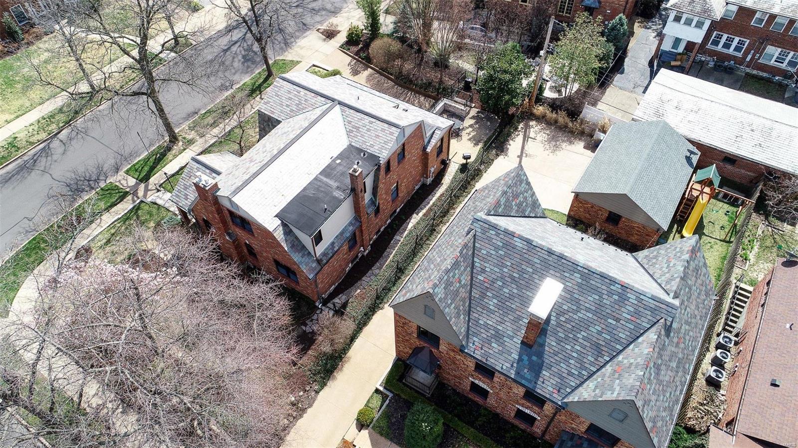 Davis Place - Residential