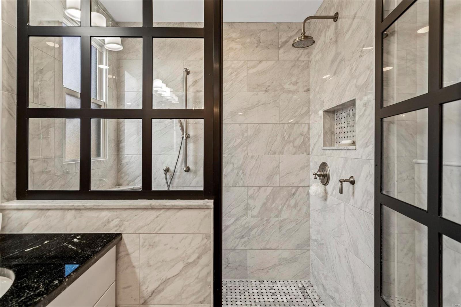 Davis Place - Residential