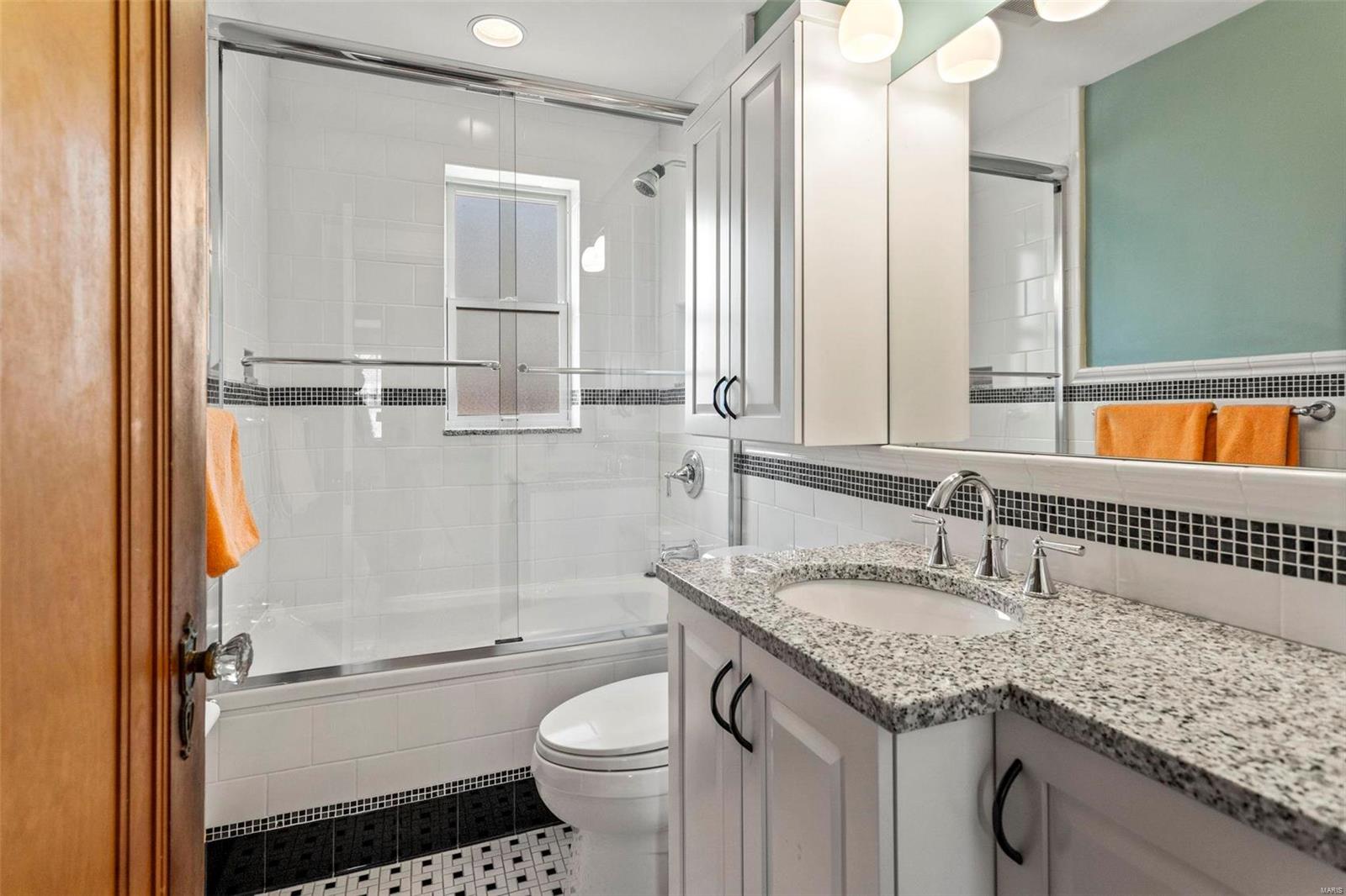 Davis Place - Residential