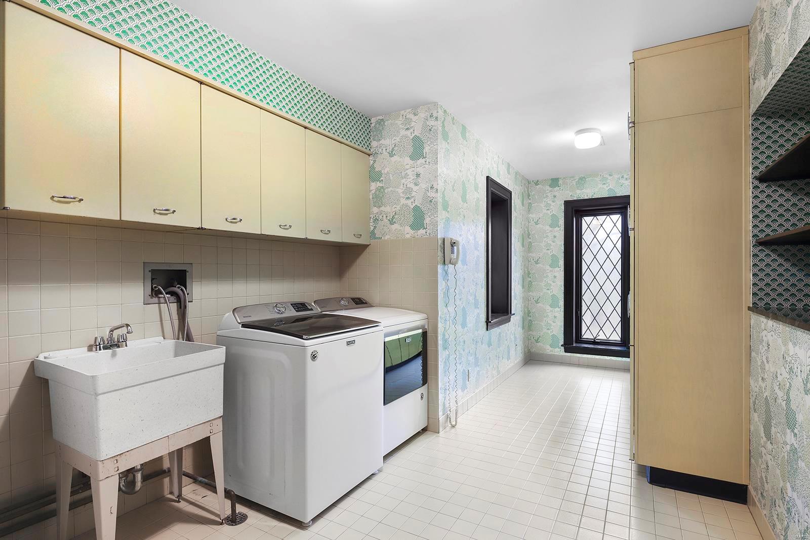 Country Life Acres - Residential