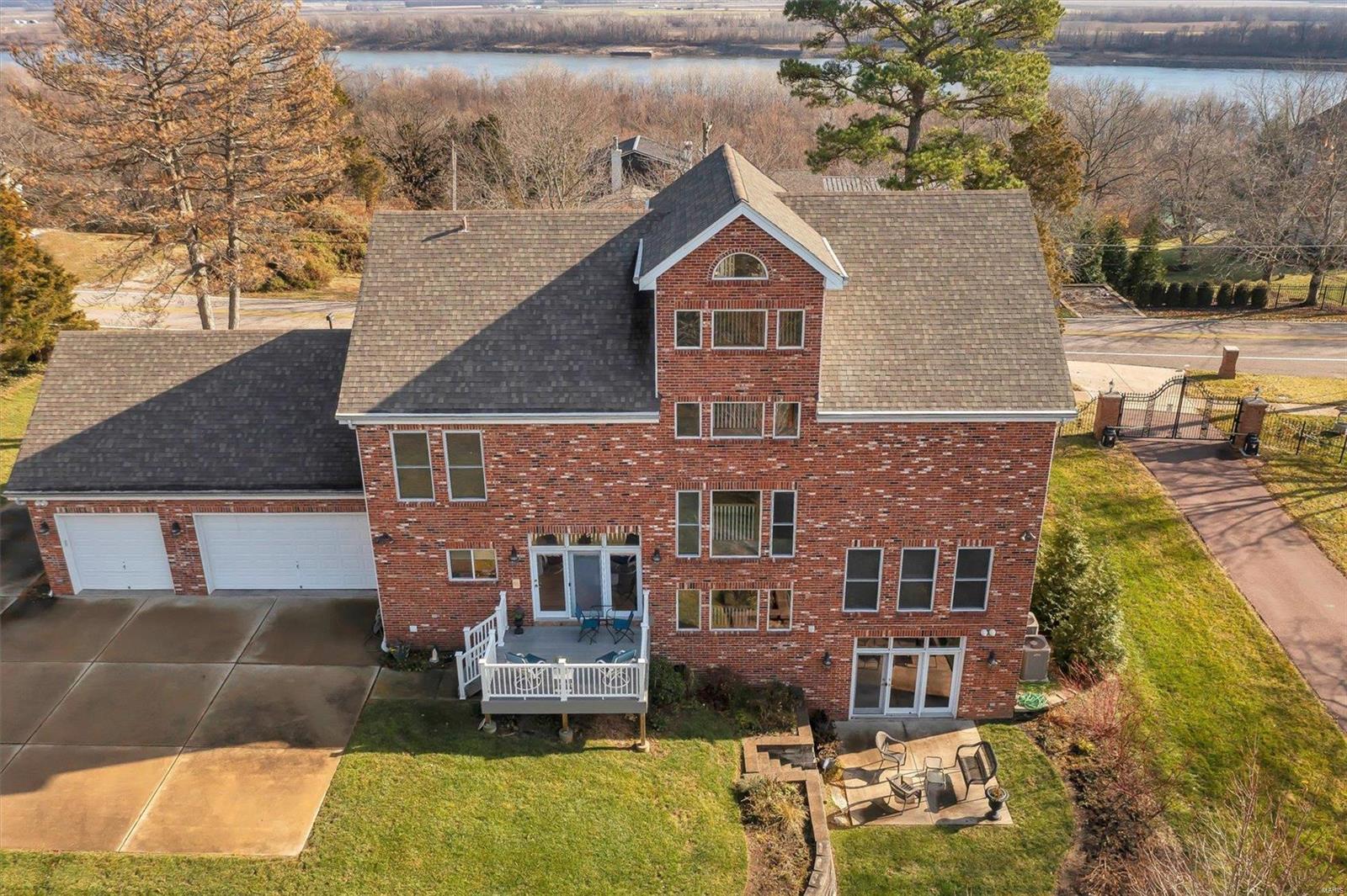 Janet-Glenn Lts 1 & 2 Bdy Adj - Residential