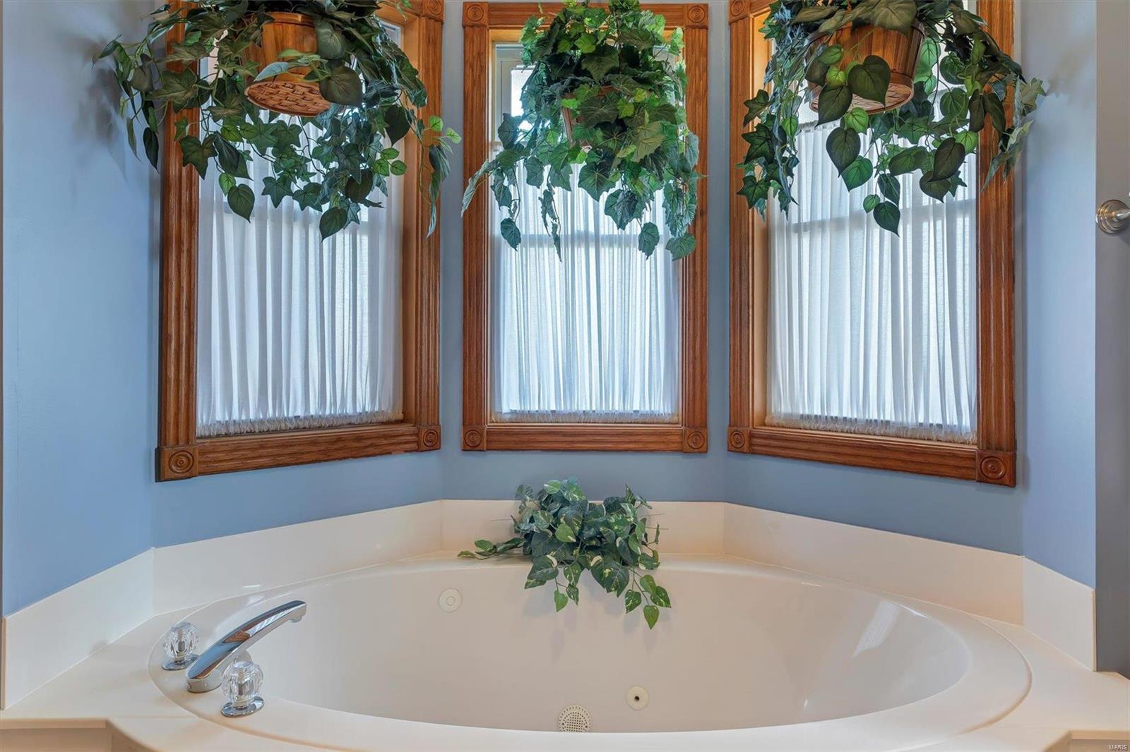 Janet-Glenn Lts 1 & 2 Bdy Adj - Residential