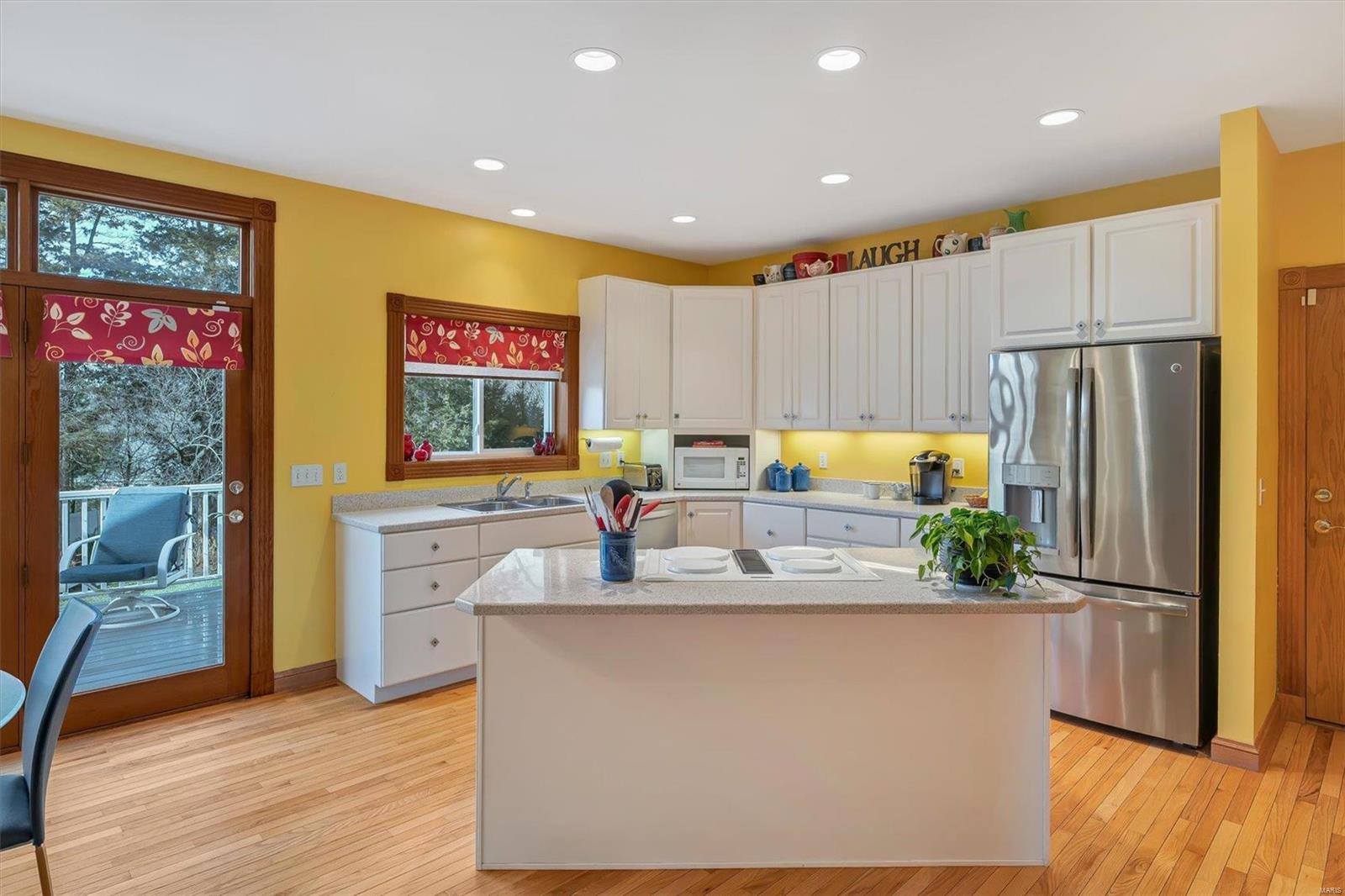 Janet-Glenn Lts 1 & 2 Bdy Adj - Residential