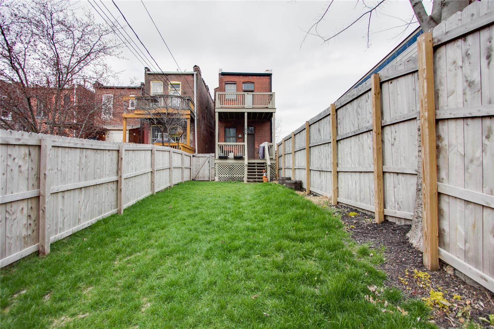 St Louis Commons Add - Residential