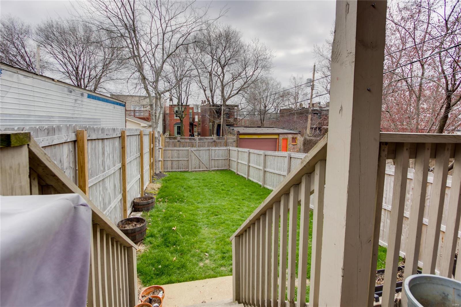 St Louis Commons Add - Residential