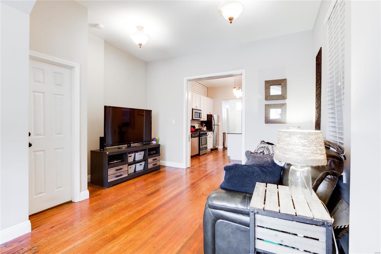 St Louis Commons Add - Residential