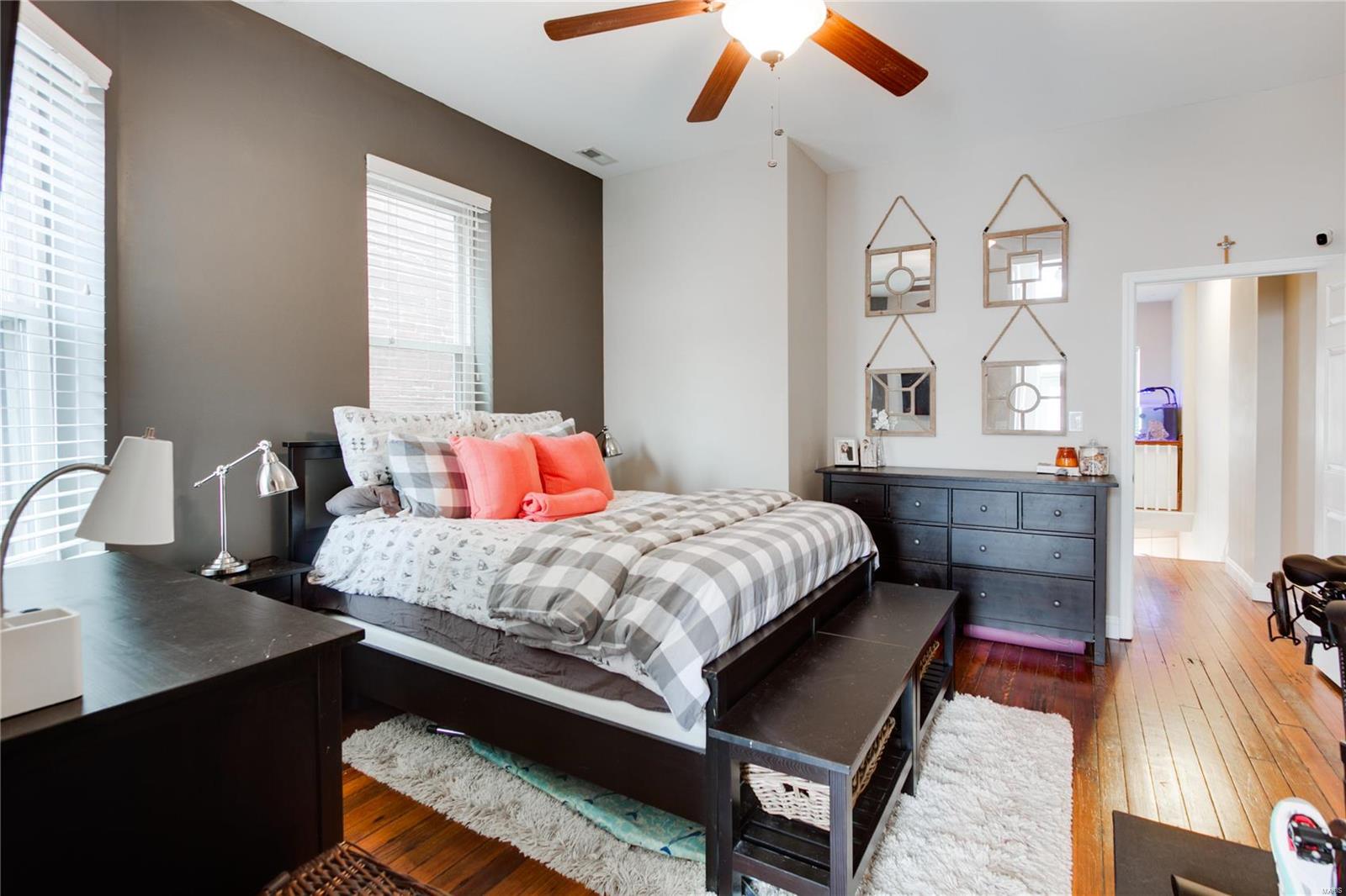 St Louis Commons Add - Residential