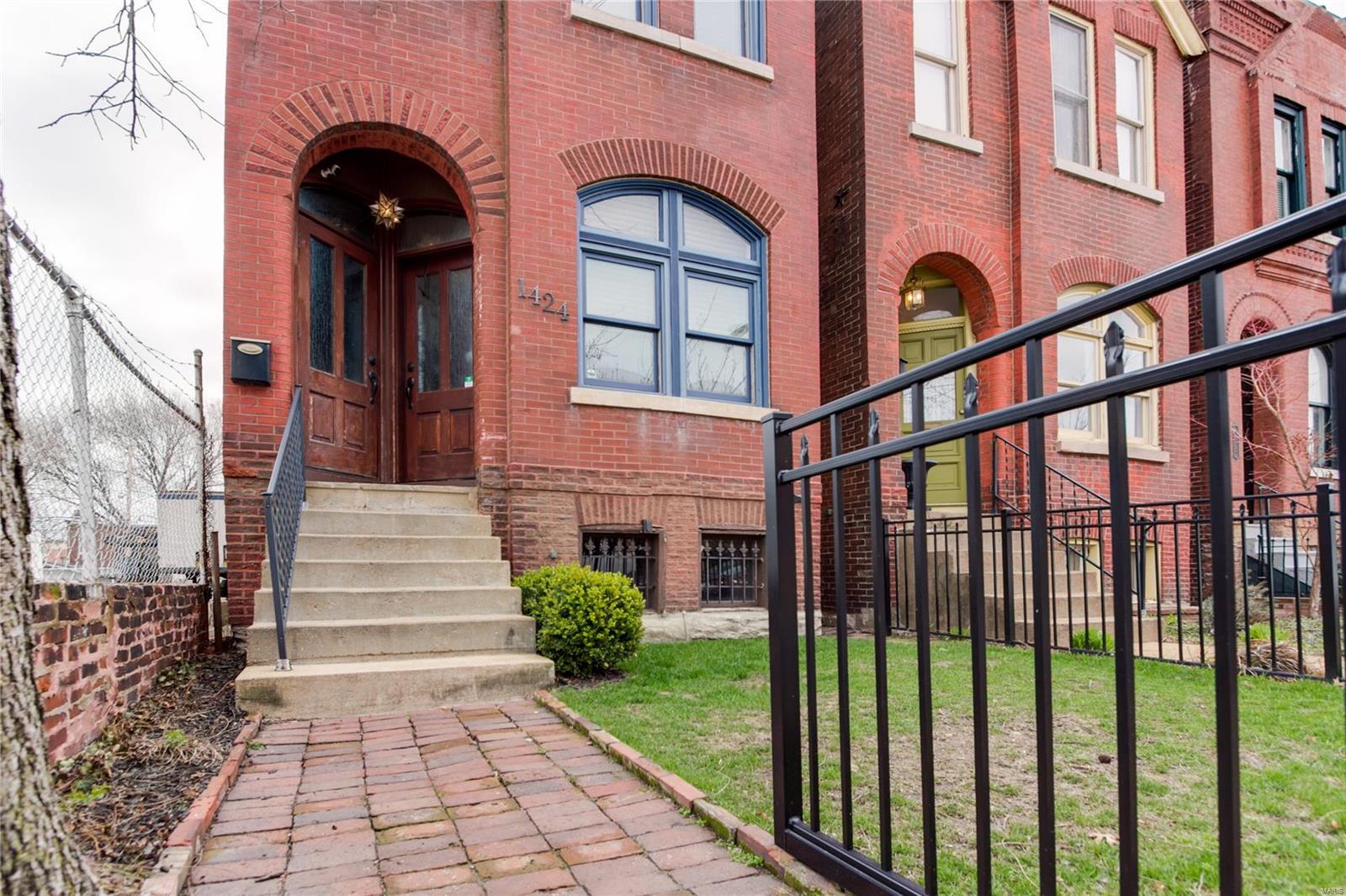 St Louis Commons Add - Residential