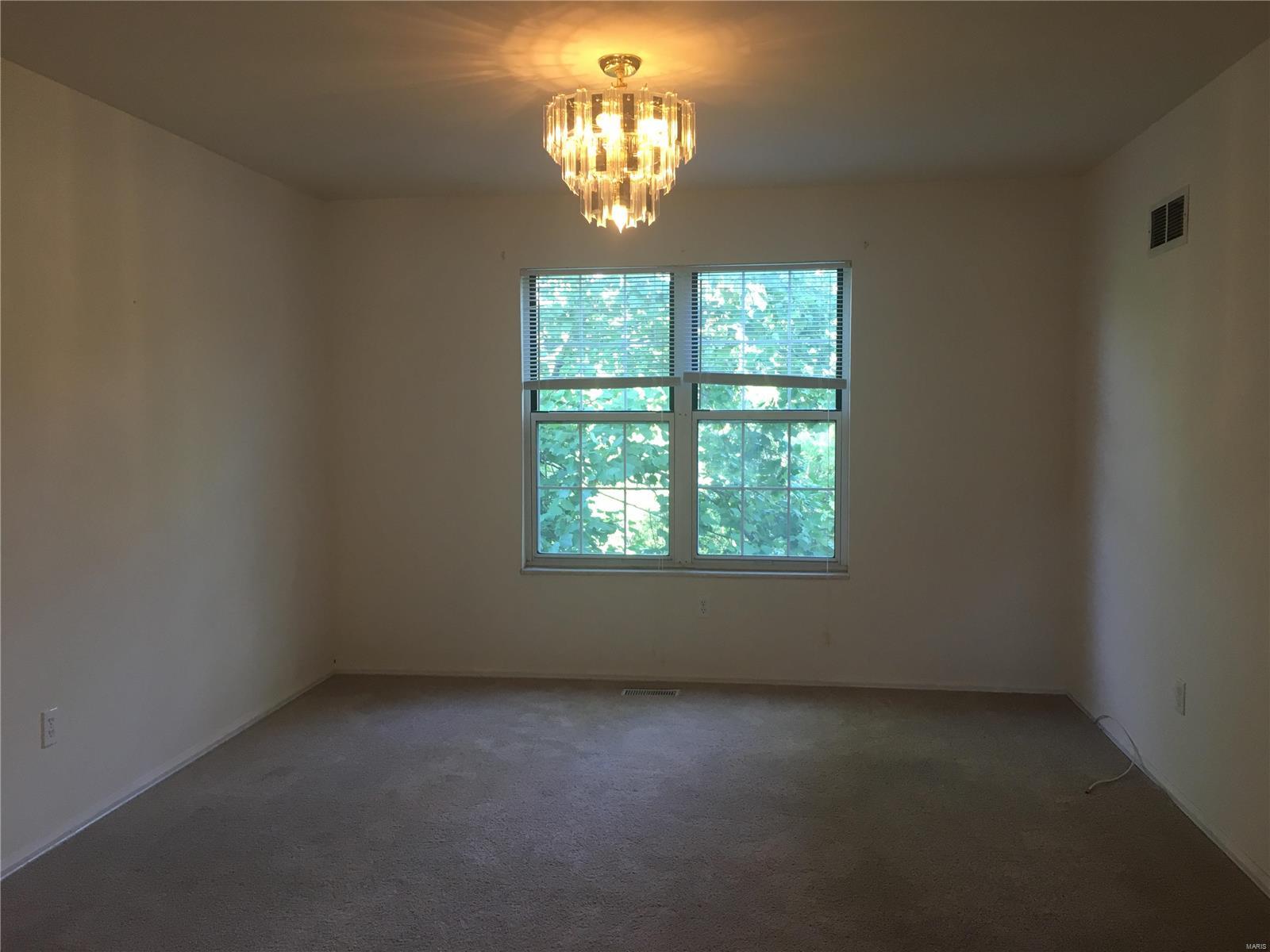 Lynwood Estates - Residential Lease