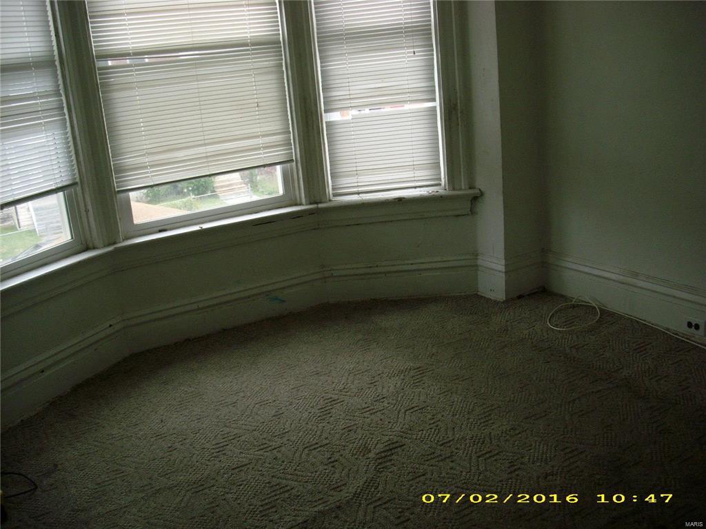 Lucas & Hunt Add - Residential Income