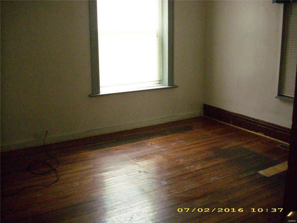 Lucas & Hunt Add - Residential Income