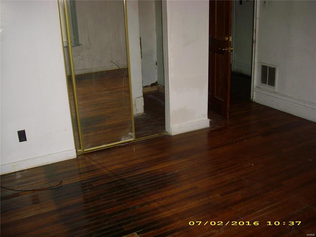 Lucas & Hunt Add - Residential Income