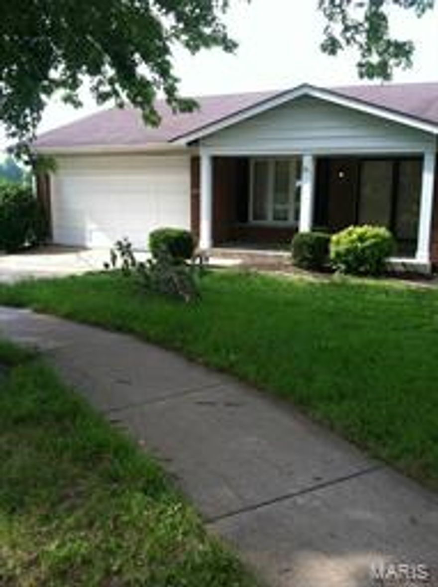 Located in Par Argonne..Brick Ranch with 4 Bedrooms/3 baths on a quiet cul de sac.  This home is perfect for any buyer that is looking to move right into a beautiful home without making future costly renovations or updates. This home has a living room & a dining room. For family entertainment you have a large family room 
with a fireplace & a glass three season family room. The kitchen has SS appliances, & an updated hood range with an island. The basement has been freshly painted with new six panel doors & very nice carpet.  The walkout features a rec room, wet bar, game room, bedroom & an additional half bath with a storage area.  This beautiful home has so much to offer including an amazing view that backs to a large common ground area that could be a park like area for kids.....Don't miss this opportunity to make this your dream home with lower interest rates & the FHA private mortgage insurance being reduced, your estimated monthly payment could be less than a $1000.00 a month!