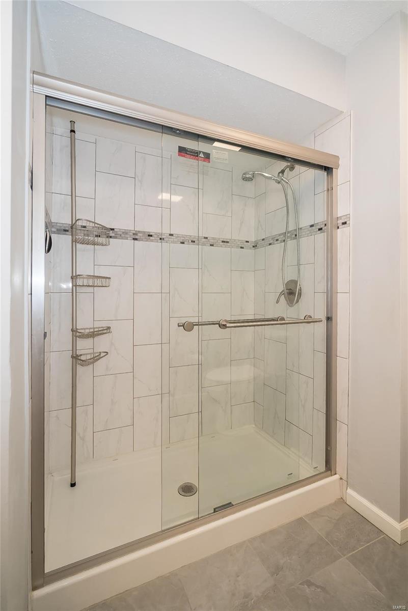 Royal Pines Condo Eleventh - Residential