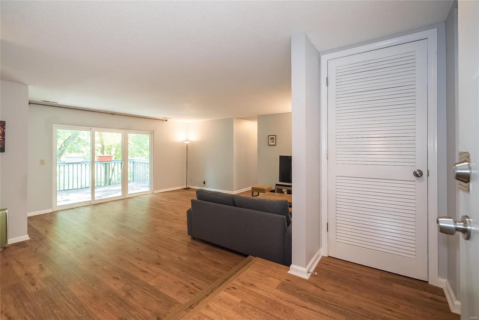 Royal Pines Condo Eleventh - Residential