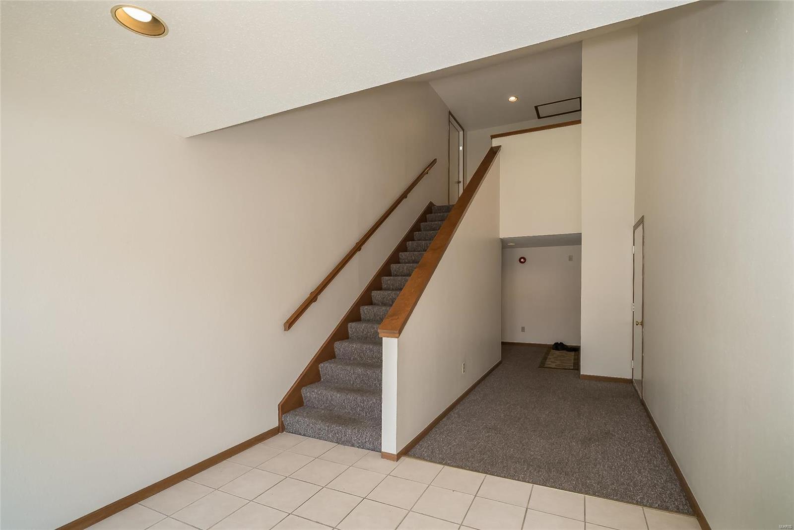 Royal Pines Condo Eleventh - Residential