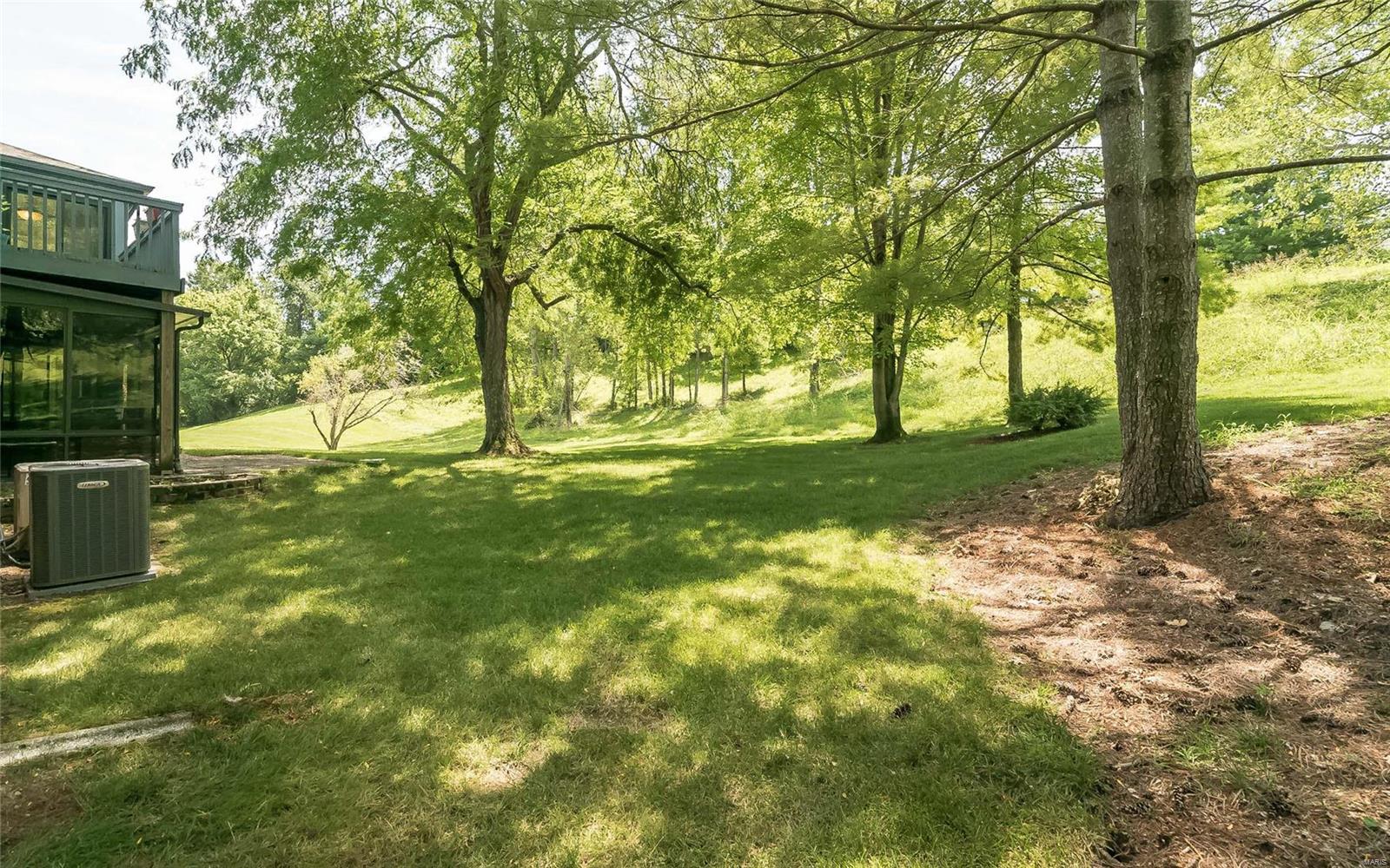 Royal Pines Condo Eleventh - Residential