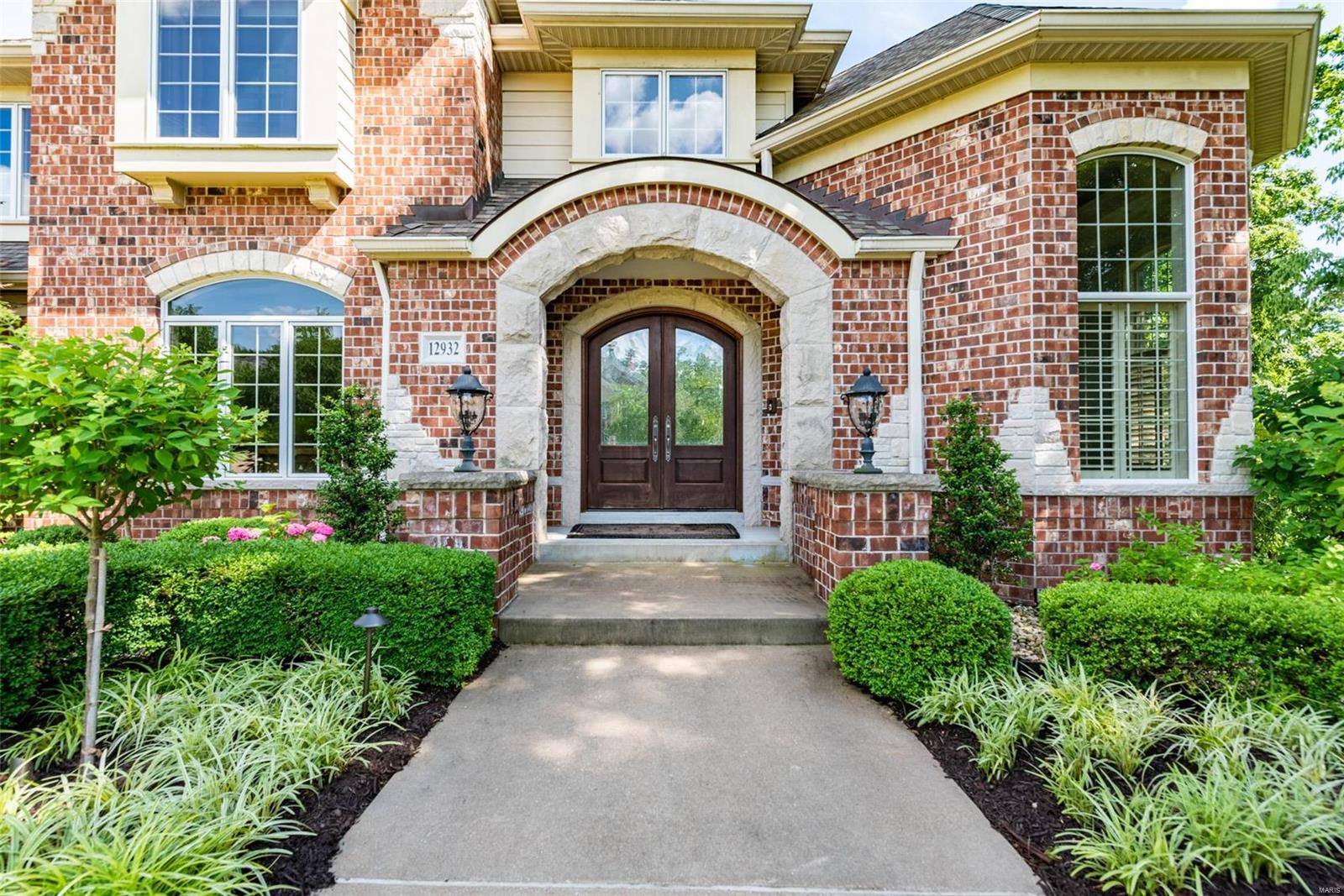 Sunset Ridge - Residential