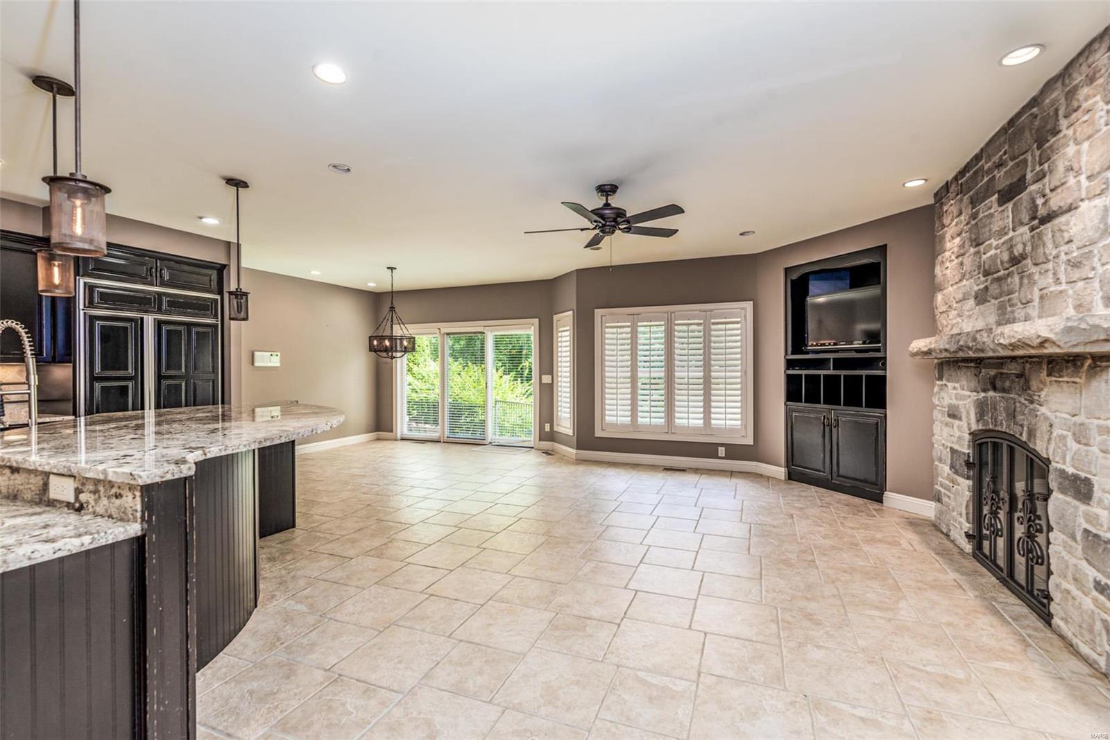 Sunset Ridge - Residential