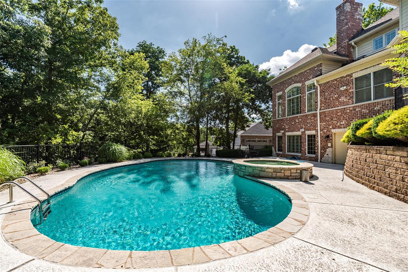 Sunset Ridge - Residential