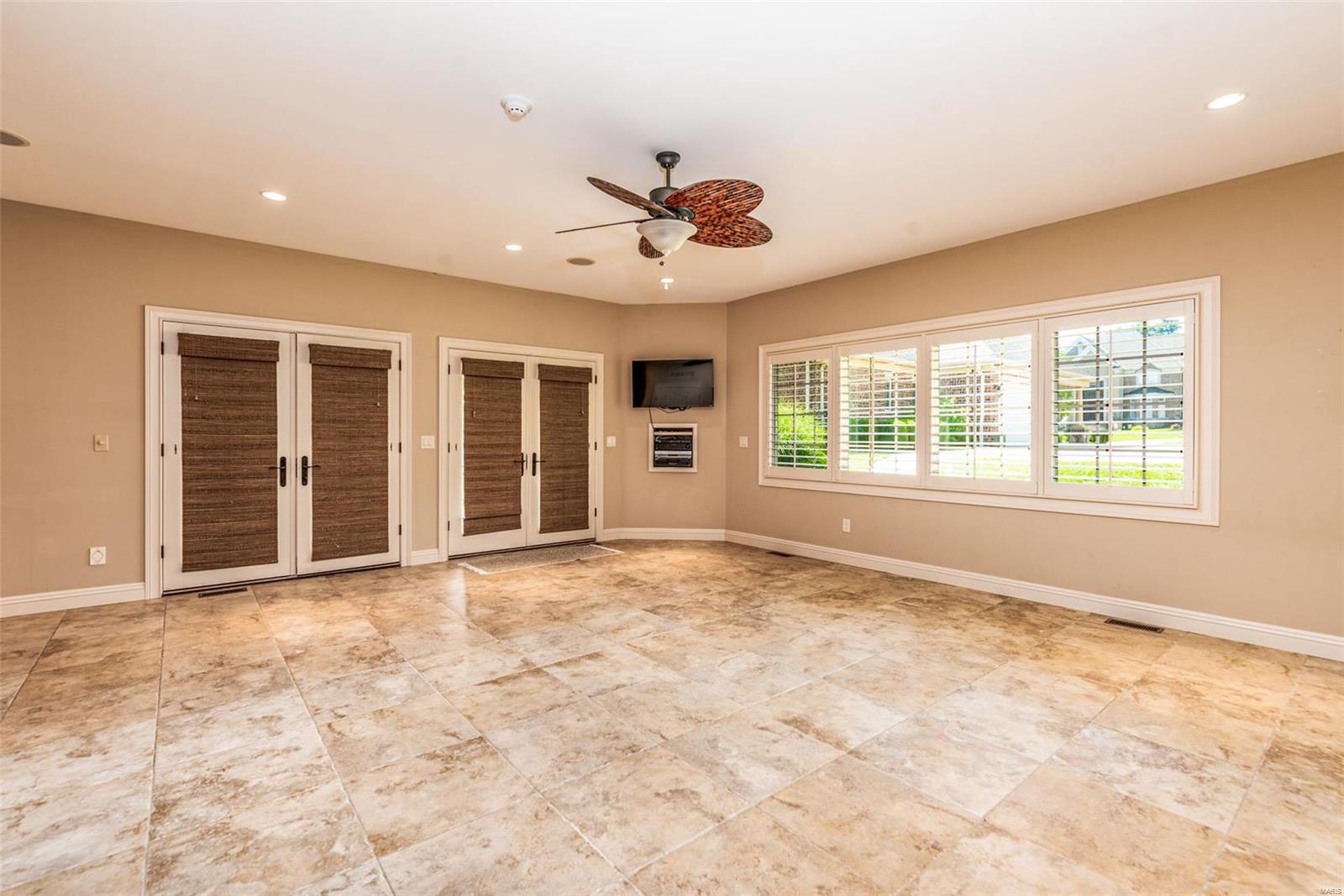 Sunset Ridge - Residential