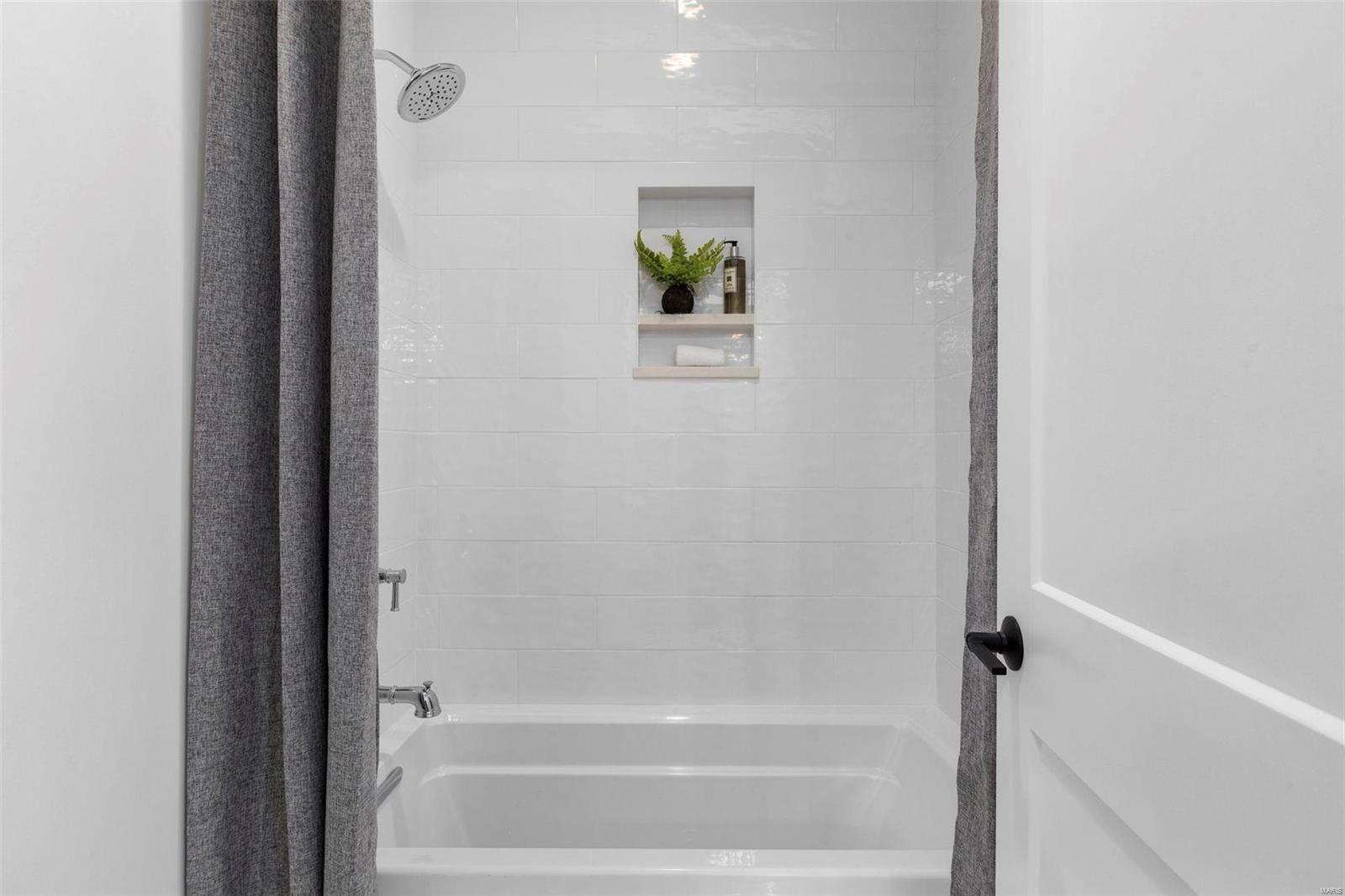 Singleton - Residential