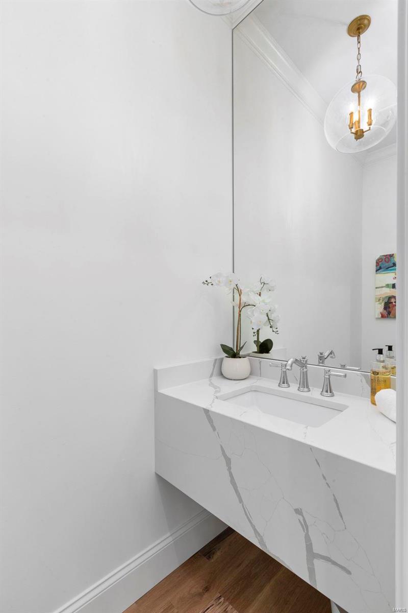 Singleton - Residential