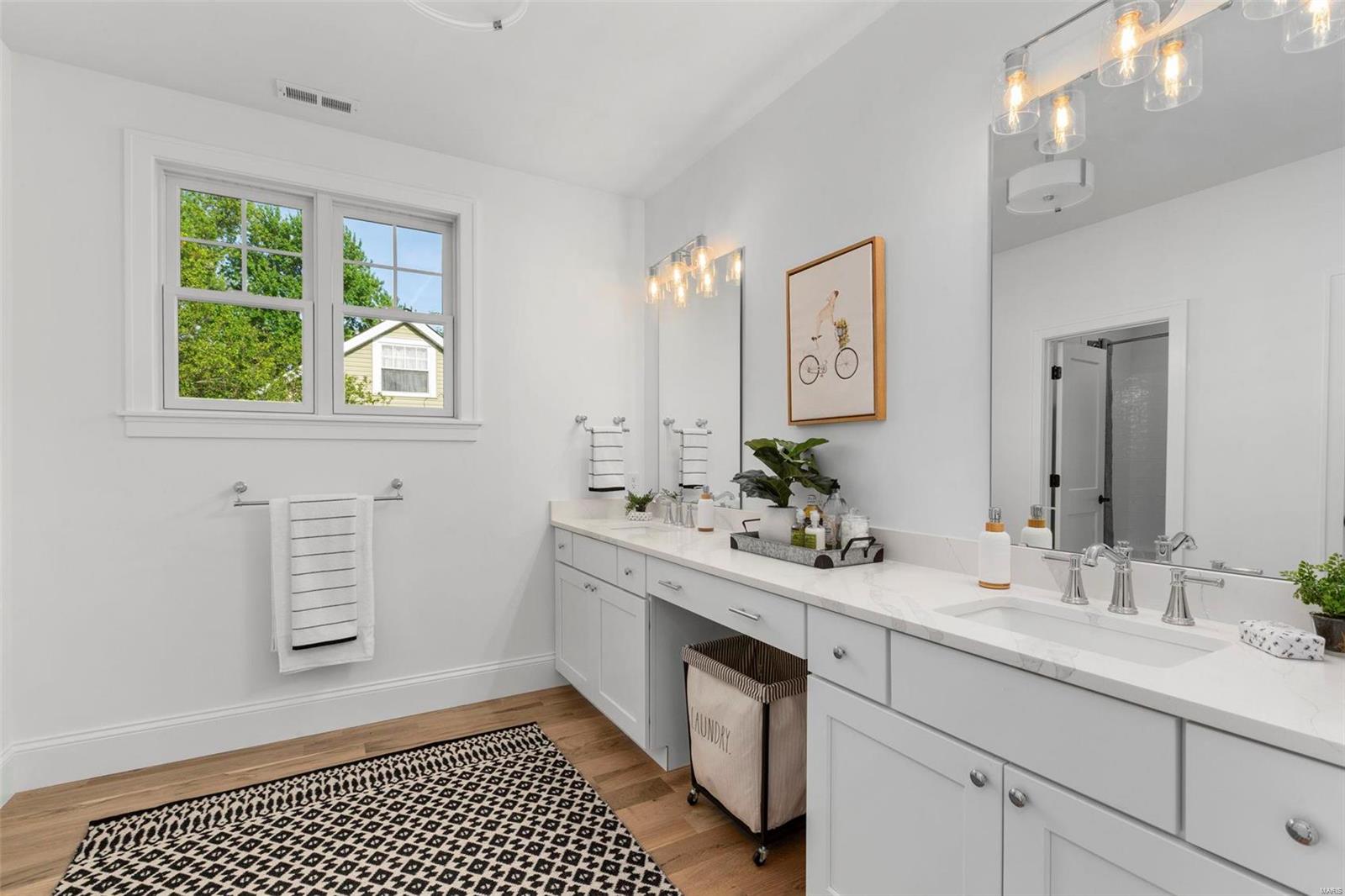 Singleton - Residential