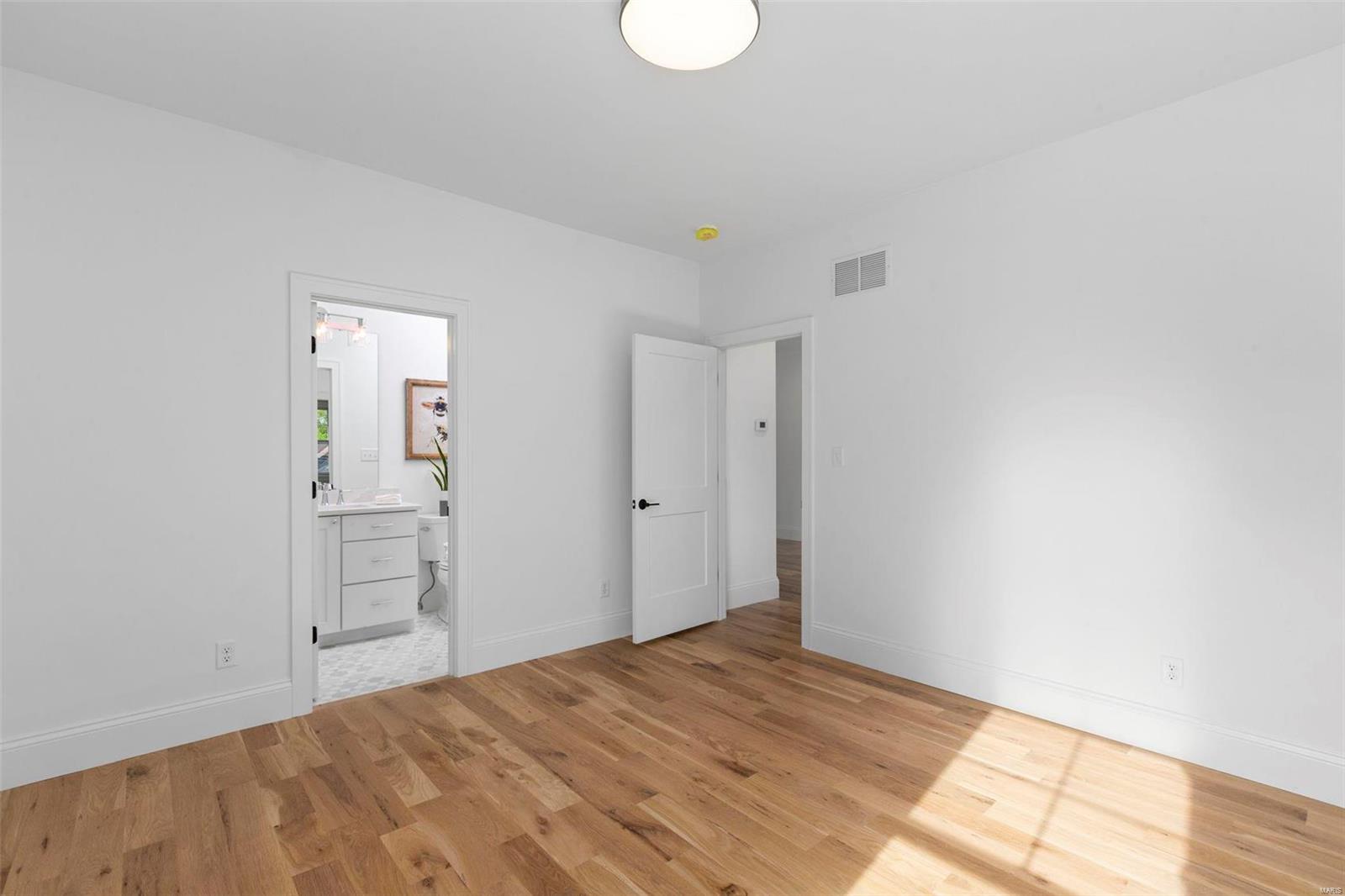 Singleton - Residential