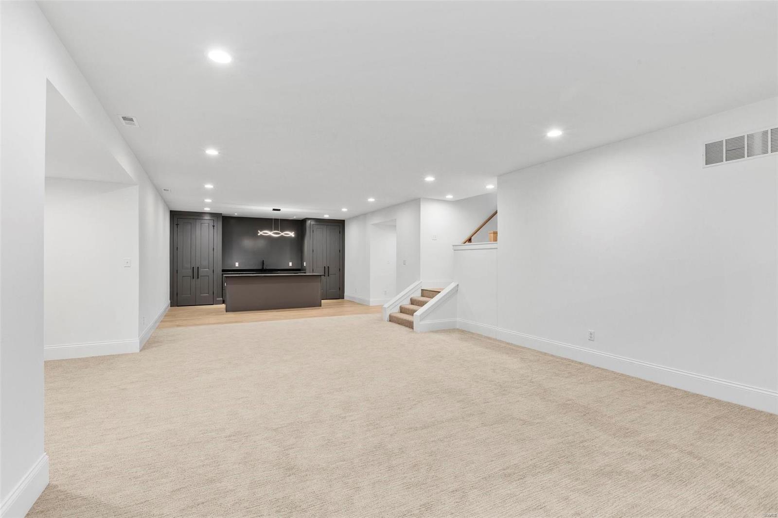 Singleton - Residential