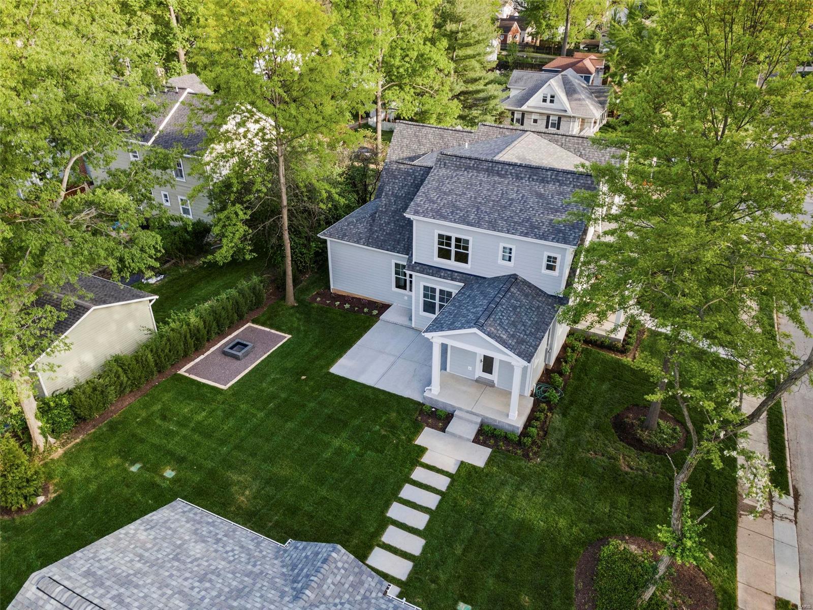 Singleton - Residential