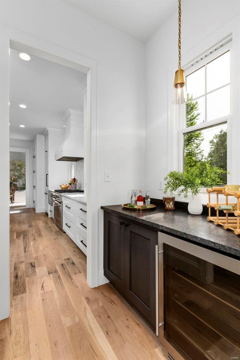 Singleton - Residential