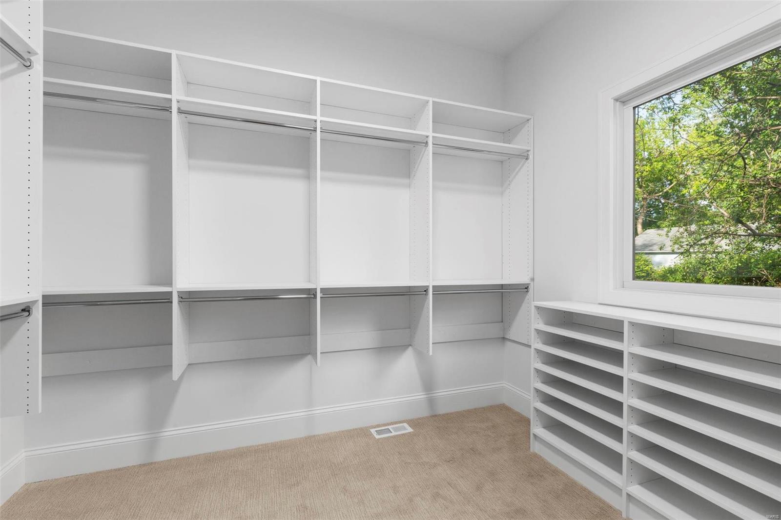 Singleton - Residential