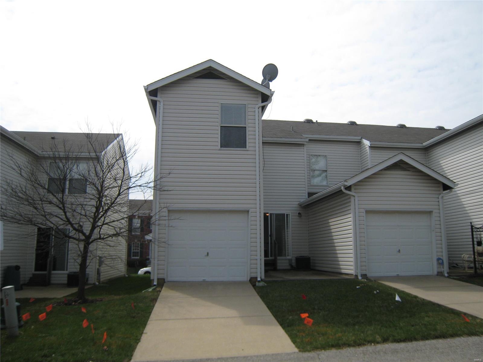 Estates At Parkview - Residential